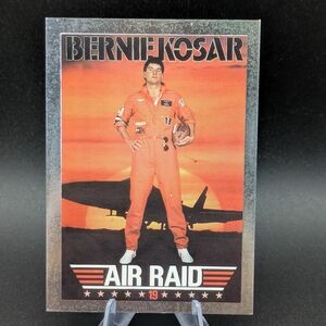 1992 SkyBox PrimeTime Poster Cards Bernie Kosar Air Raid Silver Holo Foil #M01